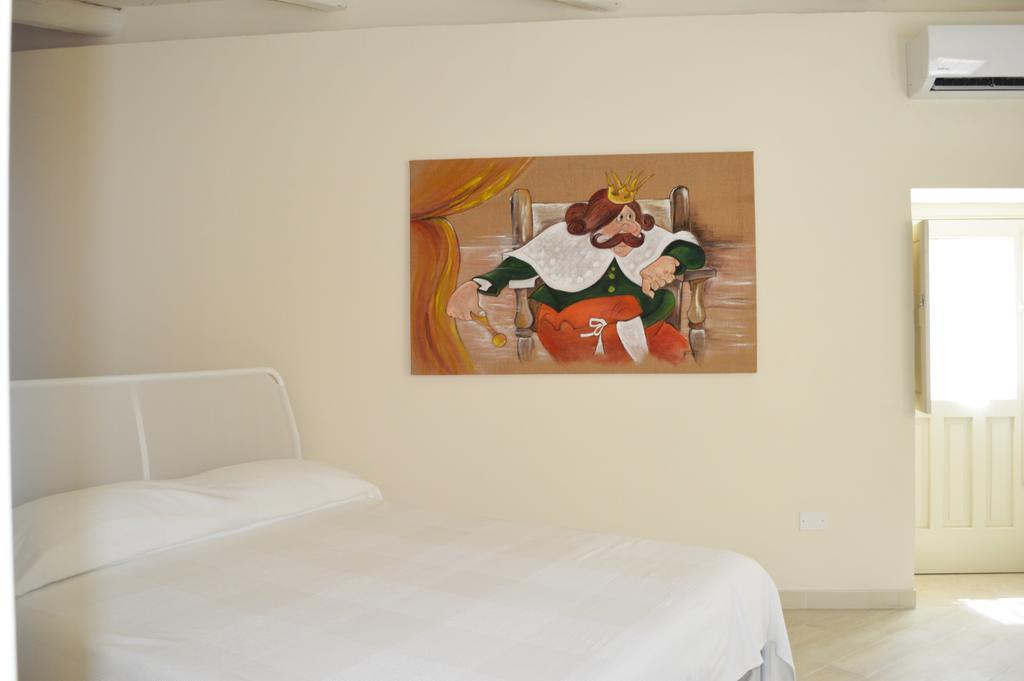 Re Bafe Hotel Syracuse Exterior photo
